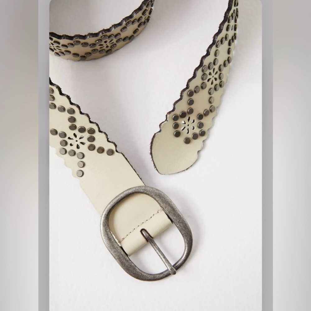 FP Modern Meadow Stud Belt